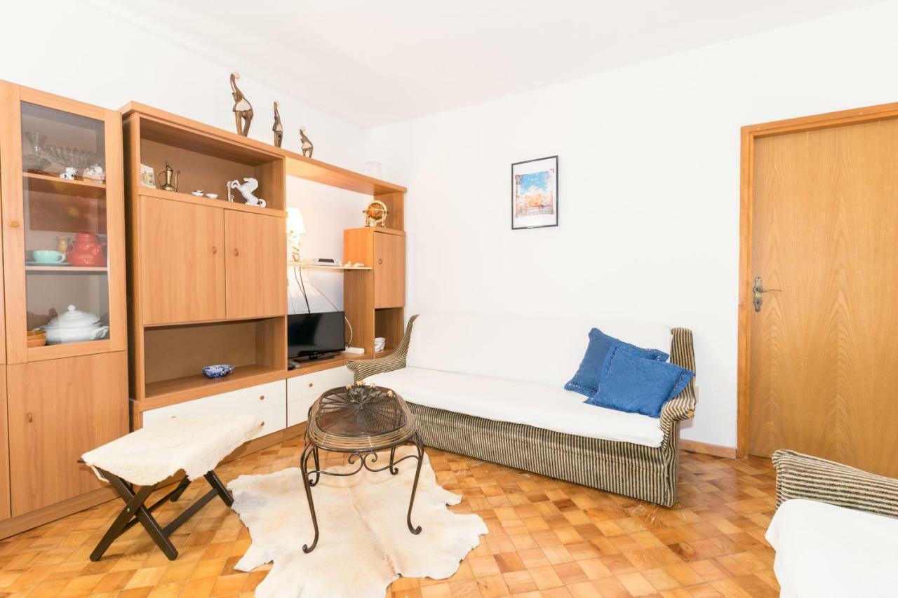 Apartments Mirjana Pula Exterior foto